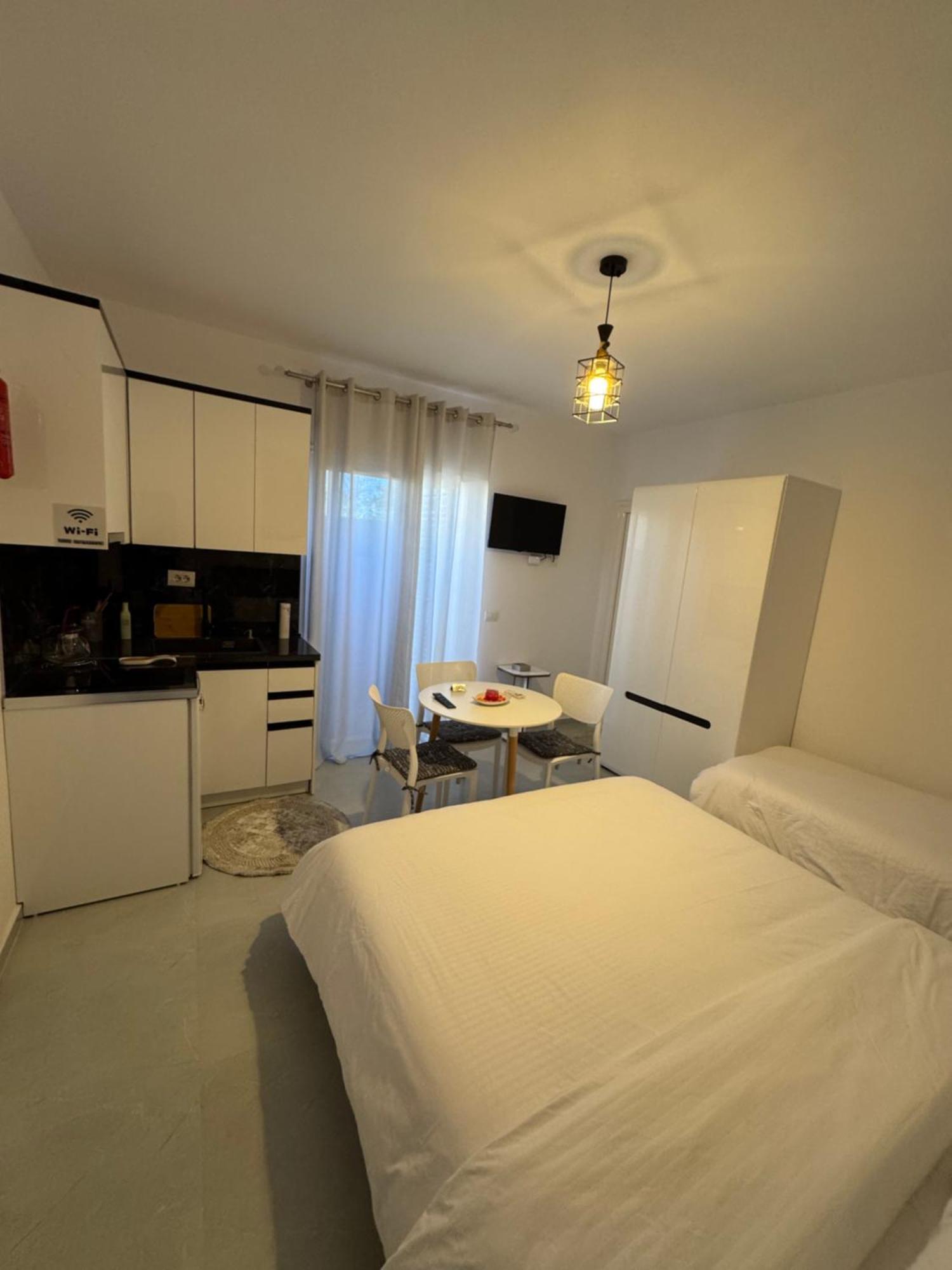 Private Villa Aras 2 - Luxury & Elegance Apartments Vlorë 外观 照片